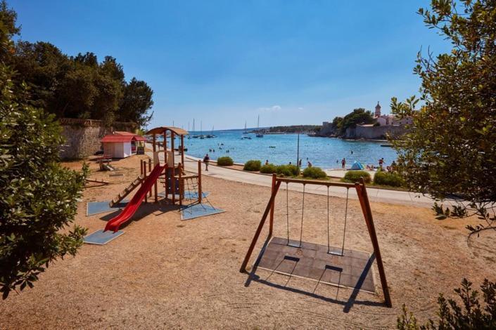 Apartment Bozena Krk Krk Town Luaran gambar