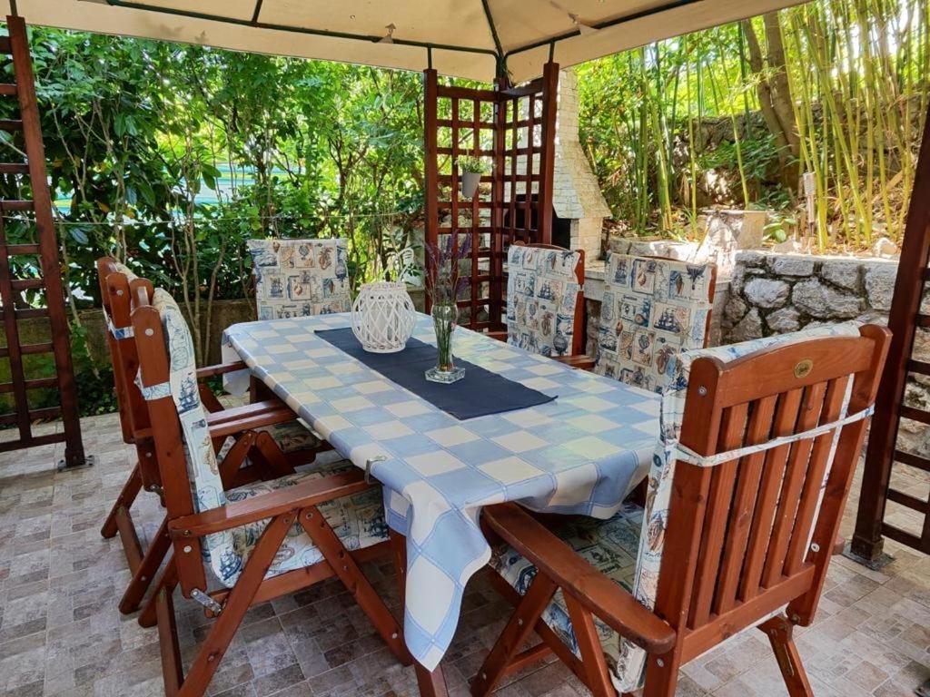 Apartment Bozena Krk Krk Town Luaran gambar